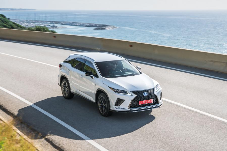  Lexus RX450h F-Sport 2019 года  (WW) (фото 33 из 42)